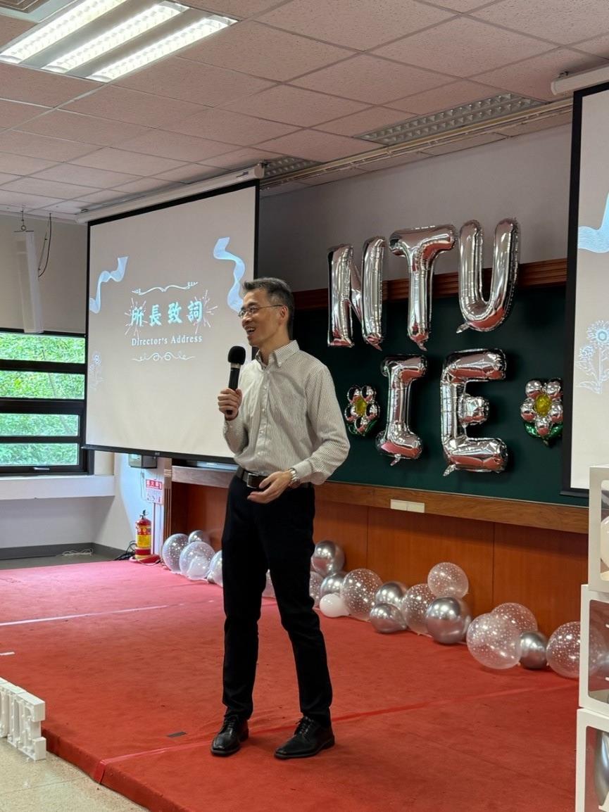 與CBE營造雙語友善環境~台大工工所小畢典
